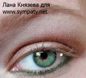 зеленые глаза макияж