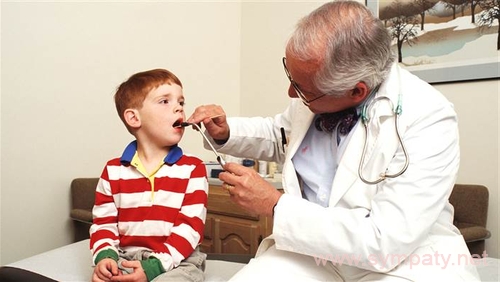ребенок боится врачей